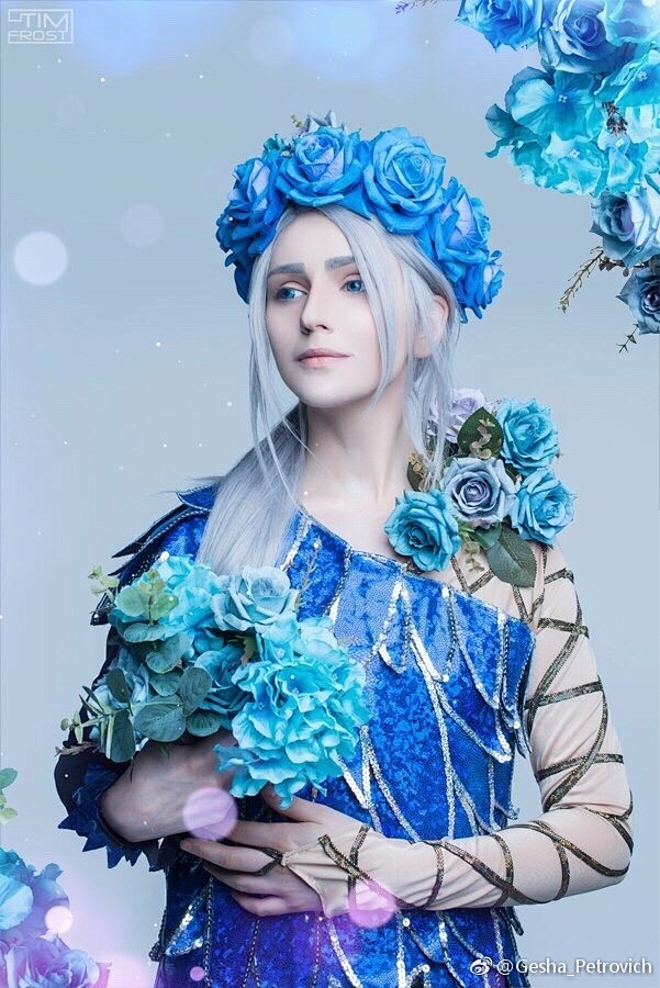 冰上的妖精苹果版(冰上的妖精エロ教练的贴身指导!)